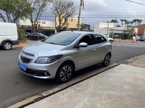 CHEVROLET Onix Hatch 1.4 4P FLEX LTZ, Foto 2