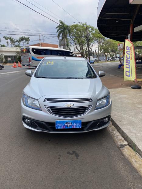 CHEVROLET Onix Hatch 1.4 4P FLEX LTZ, Foto 3