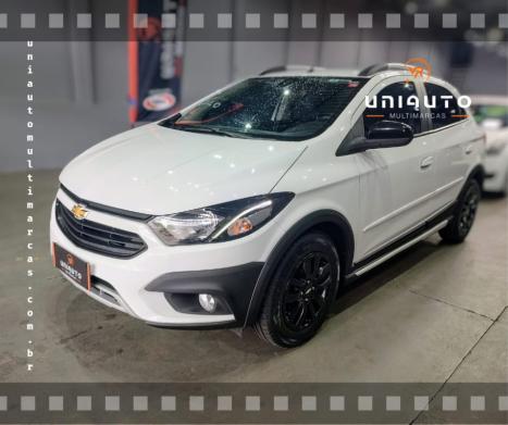 CHEVROLET Onix Hatch 1.4 4P FLEX ACTIV, Foto 2