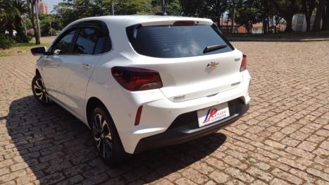 CHEVROLET Onix Hatch 1.0 12V 4P FLEX PREMIER 2 TURBO AUTOMTICO, Foto 6