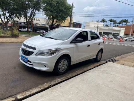 CHEVROLET Onix Hatch 1.0 4P FLEX LS, Foto 2