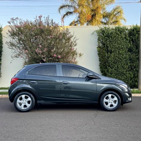 CHEVROLET Onix Hatch 1.4 4P FLEX LT, Foto 5