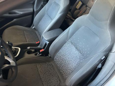 CHEVROLET Onix Hatch 1.0 4P FLEX LT, Foto 6