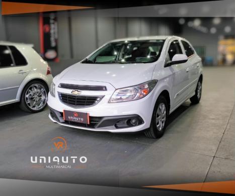 CHEVROLET Onix Hatch 1.0 4P FLEX LT, Foto 2