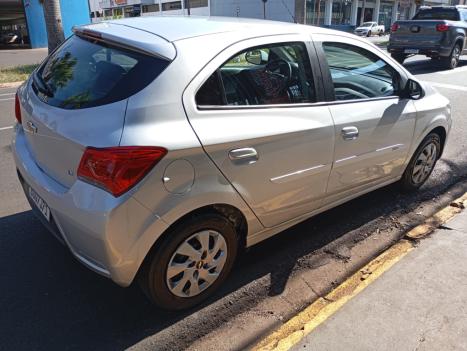 CHEVROLET Onix Hatch 1.0 4P FLEX LT, Foto 3