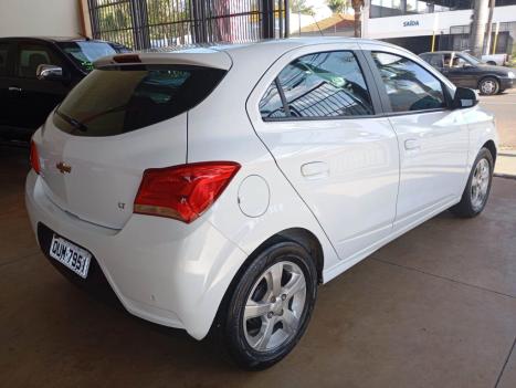 CHEVROLET Onix Hatch 1.4 4P FLEX LT, Foto 2