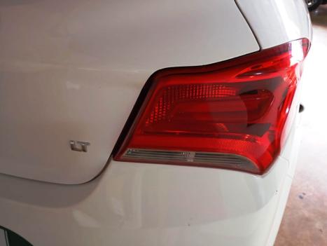 CHEVROLET Onix Hatch 1.4 4P FLEX LT, Foto 5