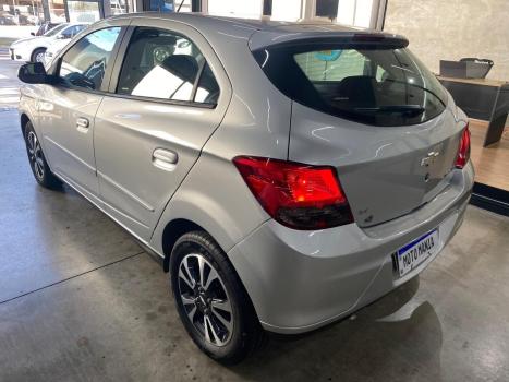 CHEVROLET Onix Hatch 1.4 4P FLEX LTZ, Foto 6