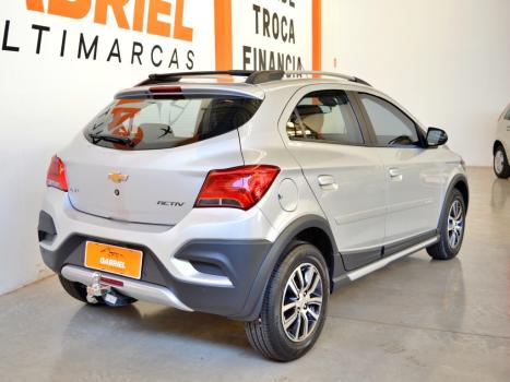 CHEVROLET Onix Hatch 1.4 4P FLEX ACTIV AUTOMTICO, Foto 4
