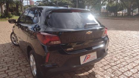 CHEVROLET Onix Hatch 1.0 12V 4P FLEX PREMIER 2 TURBO AUTOMTICO, Foto 6