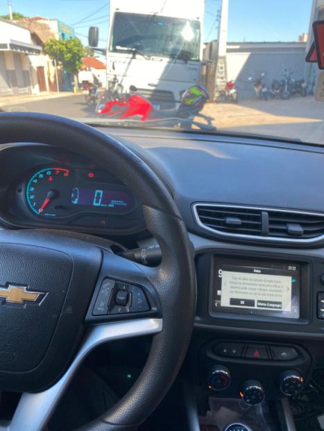 CHEVROLET Onix Hatch 1.4 4P FLEX LT, Foto 5