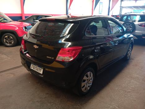 CHEVROLET Onix Hatch 1.0 4P FLEX LT, Foto 3