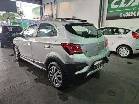 CHEVROLET Onix Hatch 1.4 4P FLEX ACTIV, Foto 4