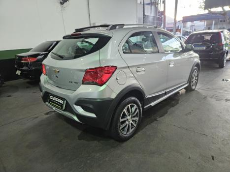 CHEVROLET Onix Hatch 1.4 4P FLEX ACTIV, Foto 5