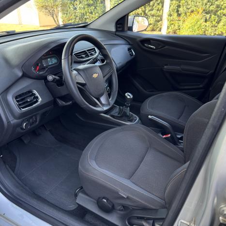 CHEVROLET Onix Hatch 1.4 4P FLEX LT, Foto 14