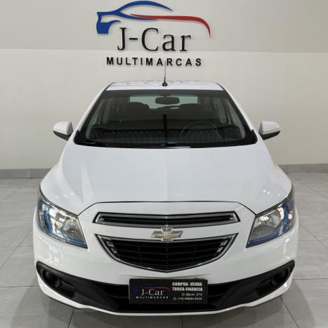 CHEVROLET Onix Hatch 1.4 4P FLEX LT, Foto 2
