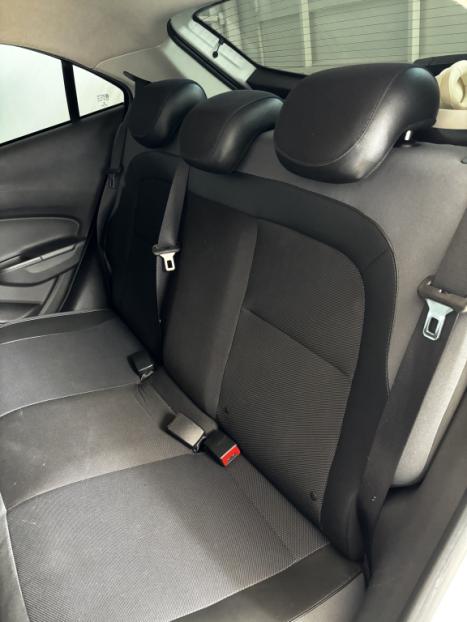 CHEVROLET Onix Hatch 1.4 4P FLEX ACTIV AUTOMTICO, Foto 6