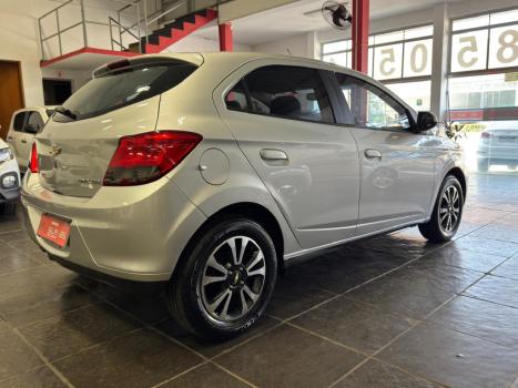 CHEVROLET Onix Hatch 1.4 4P FLEX LTZ, Foto 2