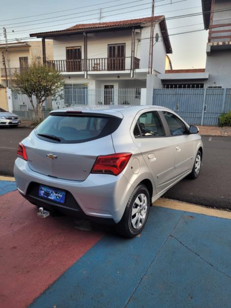 CHEVROLET Onix Hatch 1.0 12V 4P FLEX LT, Foto 6