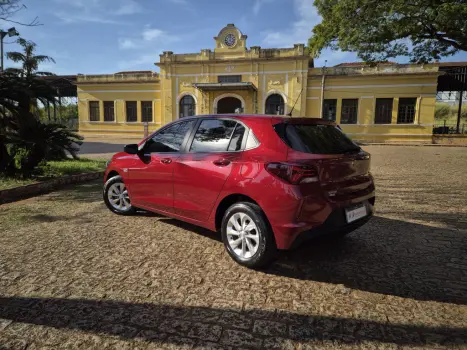CHEVROLET Onix Hatch 1.0 4P FLEX LT2, Foto 3