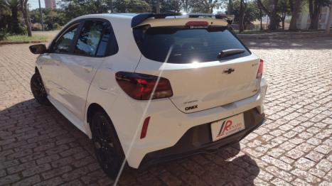 CHEVROLET Onix Hatch 1.0 12V 4P FLEX RS TURBO AUTOMTICO, Foto 6