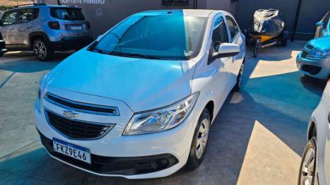 CHEVROLET Onix Hatch 1.0 12V 4P FLEX LT, Foto 2