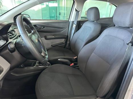 CHEVROLET Onix Hatch 1.0 4P FLEX JOY, Foto 4