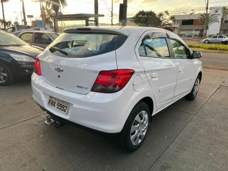 CHEVROLET Onix Hatch 1.0 12V 4P FLEX LT, Foto 4