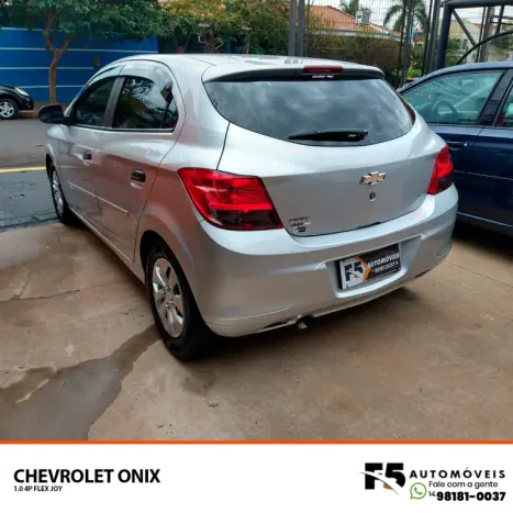 CHEVROLET Onix Hatch 1.0 4P FLEX JOY, Foto 13