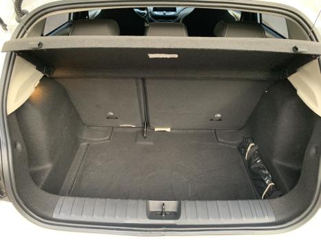 CHEVROLET Onix Hatch 1.0 4P FLEX LTZ TURBO AUTOMTICO, Foto 9