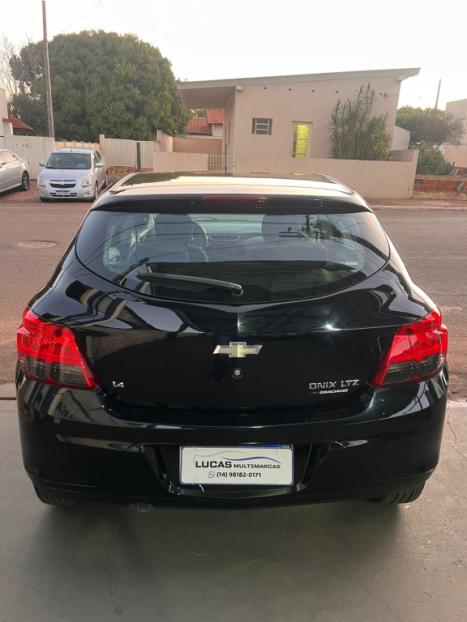 CHEVROLET Onix Hatch 1.4 4P FLEX LTZ, Foto 3
