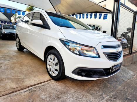 CHEVROLET Onix Hatch 1.4 4P FLEX LT, Foto 7