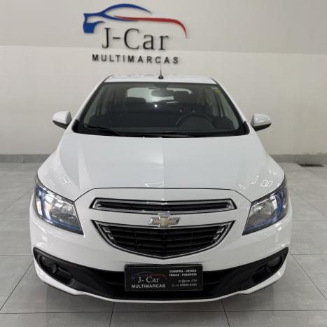 CHEVROLET Onix Hatch 1.4 4P FLEX LT, Foto 2