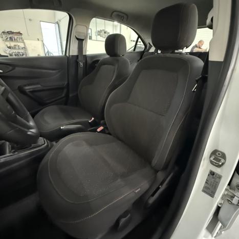 CHEVROLET Onix Hatch 1.4 4P FLEX LT, Foto 8
