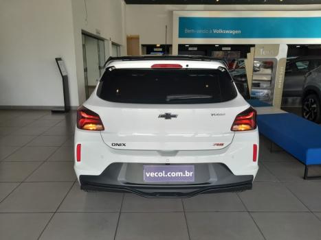 CHEVROLET Onix Hatch 1.0 12V 4P FLEX RS TURBO AUTOMTICO, Foto 10
