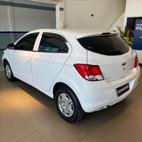 CHEVROLET Onix Hatch 1.0 4P FLEX LT, Foto 6