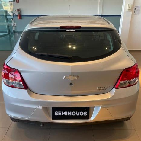 CHEVROLET Onix Hatch 1.0 4P FLEX LT, Foto 5