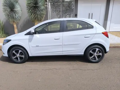 CHEVROLET Onix Hatch 1.4 4P FLEX LT, Foto 5