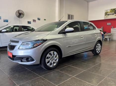 CHEVROLET Onix Hatch 1.4 4P FLEX LT, Foto 1