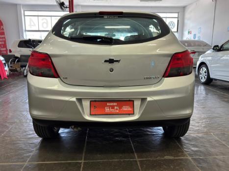 CHEVROLET Onix Hatch 1.4 4P FLEX LT, Foto 2