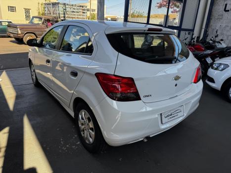 CHEVROLET Onix Hatch 1.0 4P FLEX JOY, Foto 3