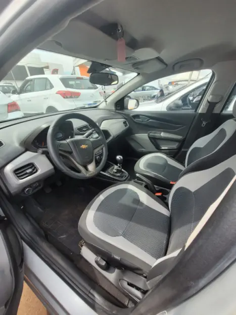 CHEVROLET Onix Hatch 1.0 4P FLEX LT, Foto 3