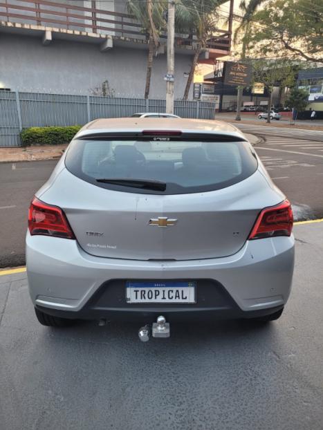 CHEVROLET Onix Hatch 1.4 4P FLEX LT, Foto 7