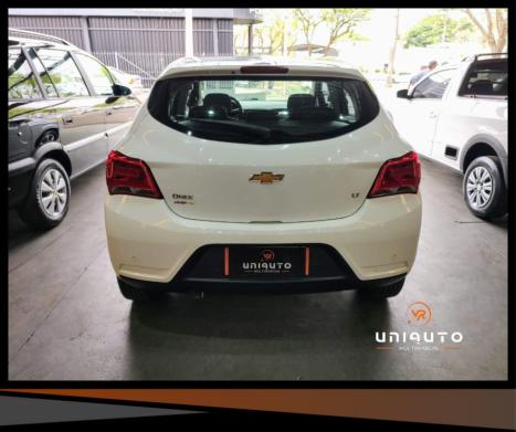 CHEVROLET Onix Hatch 1.4 4P FLEX LT AUTOMTICO, Foto 4