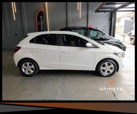 CHEVROLET Onix Hatch 1.4 4P FLEX LT AUTOMTICO, Foto 6