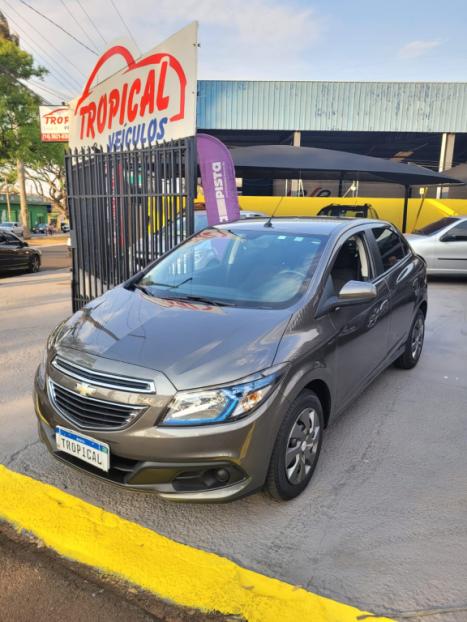 CHEVROLET Onix Hatch 1.4 4P FLEX LT, Foto 3