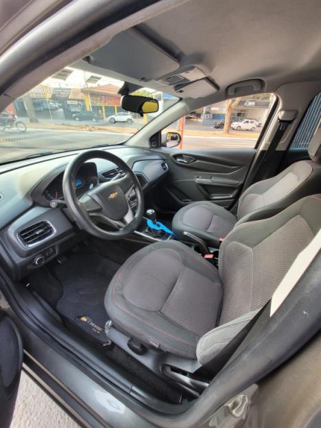 CHEVROLET Onix Hatch 1.4 4P FLEX LT, Foto 4