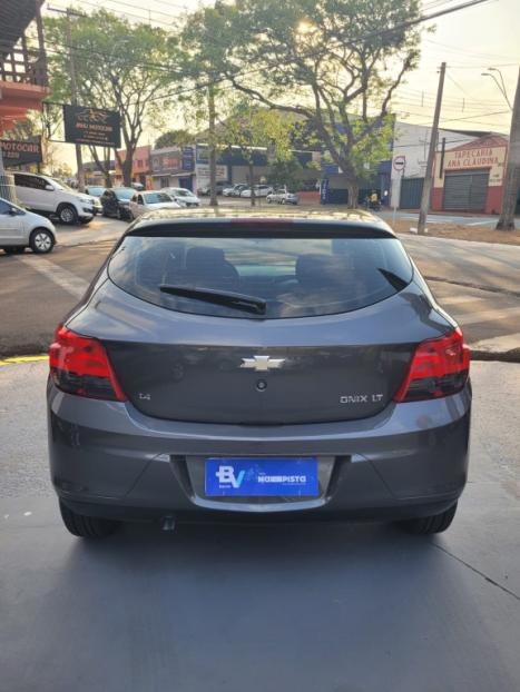 CHEVROLET Onix Hatch 1.4 4P FLEX LT, Foto 7