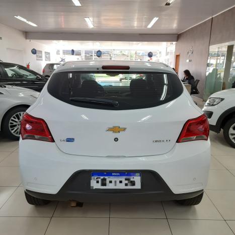 CHEVROLET Onix Sedan 1.0 4P FLEX LT, Foto 4