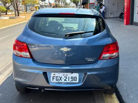 CHEVROLET Onix Sedan 1.0 4P FLEX LT, Foto 4